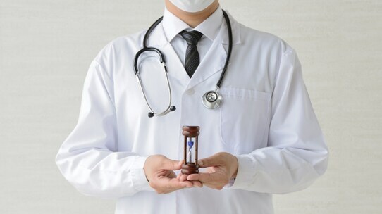 【医師が解説】健康寿命を延ばすには?総合内科専門医が教える「アンチエイジング」の基本
