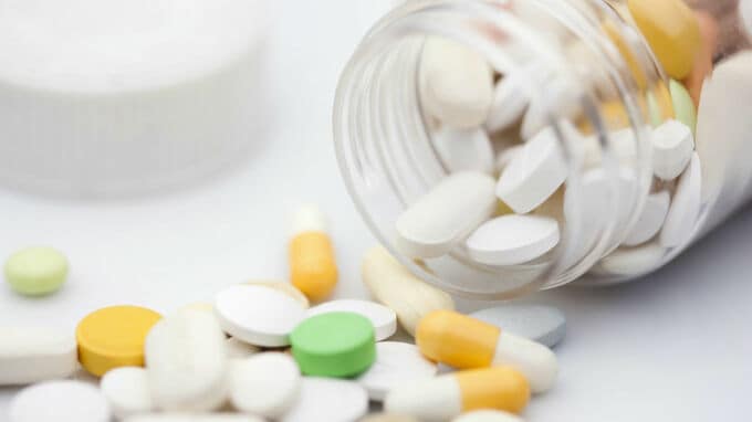 医療現場の経営努力を逆手に取る「薬価改定」の実情