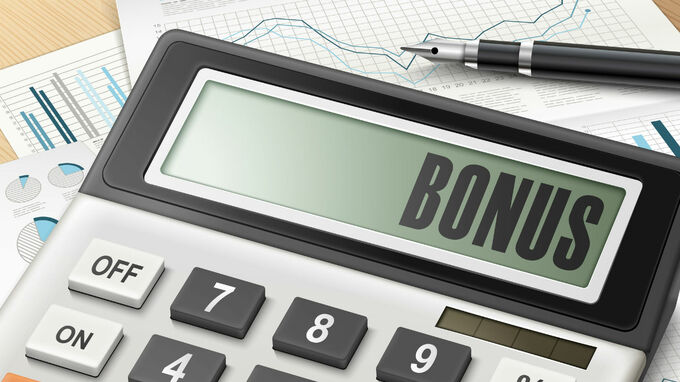 夏ボーナス　4.62％増　人材獲得競争激しく 好調な業種から考えると・・・