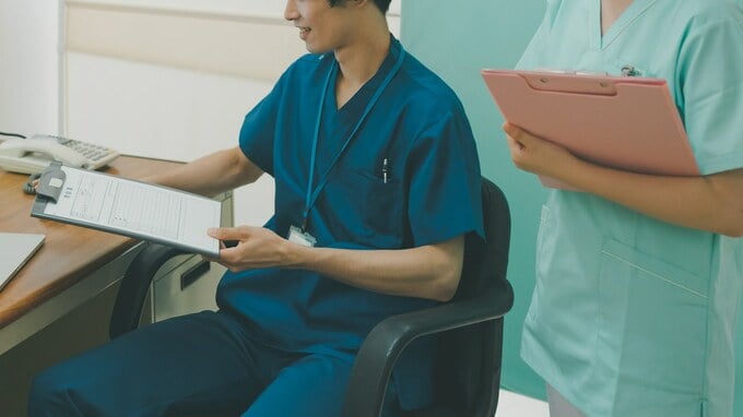 「待ち時間が短いクリニック」が使っている業務連絡の「神器」