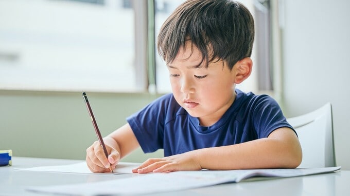 世話をしすぎる親たち…子どもを伸ばす親、潰す親の決定的な差