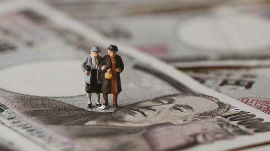 「減り続ける退職金」と「増える退職勧奨」…サラリーマンが立ち向かうための「戦略」とは?