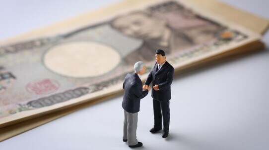約88%の会社は65歳まで再雇用制あり…でも「年収は半分以下」税込み20万円の最低賃金の悲劇