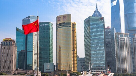 中国GDP、2022年は約50年ぶり低成長の見込み。香港市場は明日の中国経済指標の発表を控え、鈍い展開