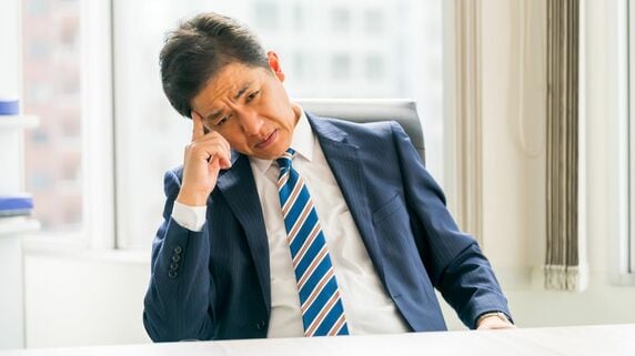 年収1,000万円もあったんだぞ…資産1,300万円・61歳元営業部長、収入ダウン・ダウン・さらにダウンで「新卒並み」厳しい現実に嘆き