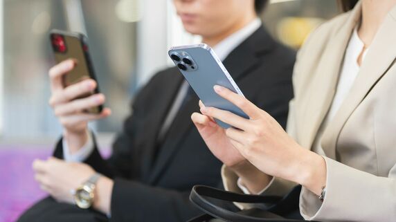 ビジネスや経営について学びたいなら「中小企業の社長」か「大手企業の部長」に話を聞くといいワケ