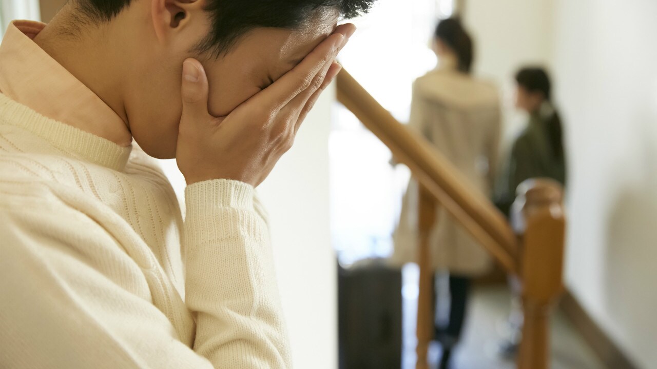 「実家の援助」で賄うシングルママ、元夫からいくらもらえる?