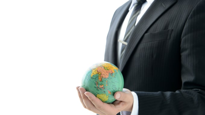 海外事業進出の成功に不可欠な「海外専任担当者」の存在