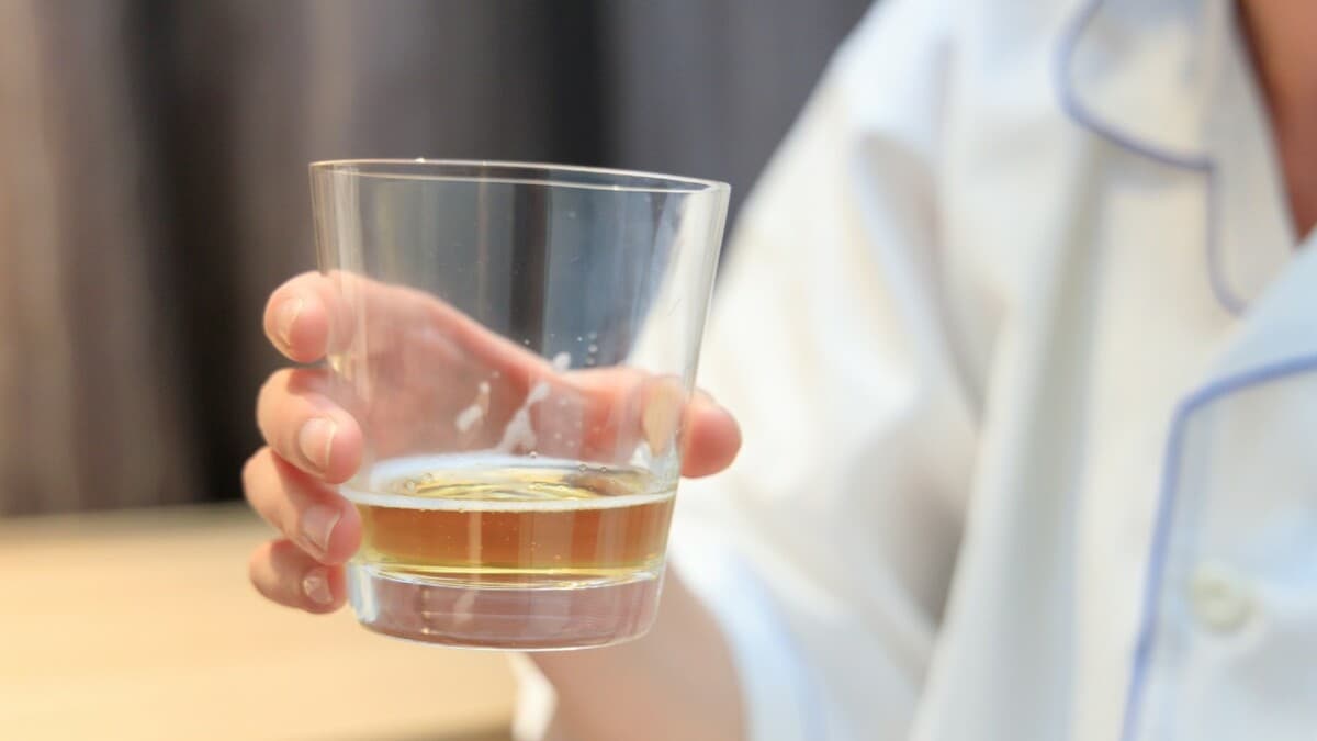 日本人に多い「寝酒」の習慣…医師が「いますぐ辞めるべき