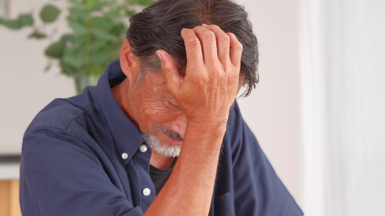 「俺は日本の上位5％なんだが……」年収1,280万円・50歳部長、「ねんきん定期便」にみた残酷な現実