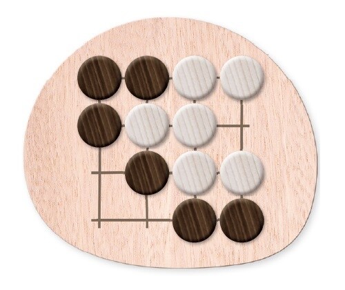 盤から白石をすべて取って全滅させるか、白が一方的に打てない状況にしてください。