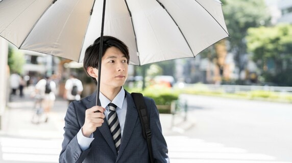 健康診断の「肝機能の数値」、実は骨粗鬆症のサインかも…整形外科医が教える「見逃し厳禁」のチェック項目