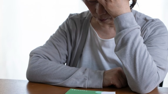 夫の遺産が「正体不明の借金」に…相続したFXの「－500,000円」の赤字に30代妻はパニック。デジタル資産の「共有不足」が招いた悲劇【FPが解説】