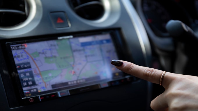 愛人にプレゼントする車を「経費」にすることはできるのか？