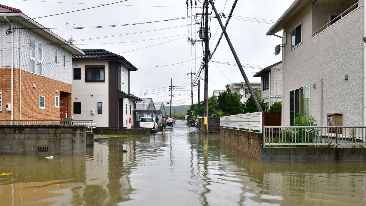 住宅ローン返済中に被災、自宅の補修で「二重ローン」状態に…対応策はあるか?