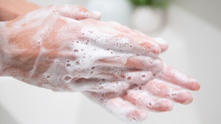 予防を徹底すれば感染の危険は減るはずなのに…（画像はイメージです／PIXTA）