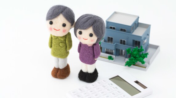 結局、悲惨な老後を免れるのは「賃貸/持ち家」どちらなのか?