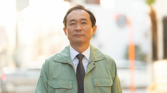 お前のためだったんだよ…世帯年収580万円・小遣い月1万5,000円生活を送る56歳会社員が託した期待。息子が「有名JTC」就職で拍手喝采も、わずか1年後、思わず絶句した「衝撃の告白」