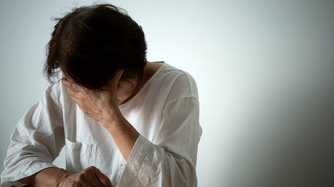 誰か代わって…認知症が進んだ義姉を支える妹の「悲痛な」心の叫び【司法書士の実録】