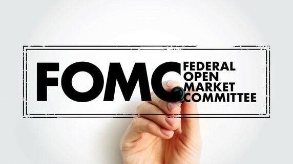 米FOMC（25年6月）は市場予想通り、政策金利を4会合連続で据え置き。25年の政策金利見通しを維持