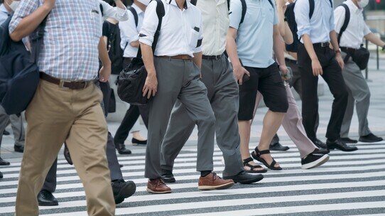 「給与総額」8年間で2割以上増加!アベノミクスの意外な数字