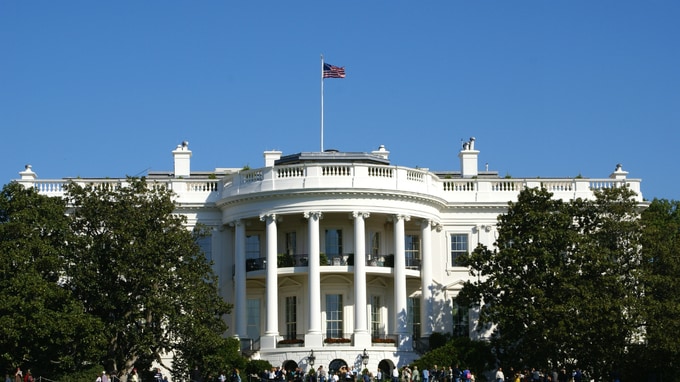 トランプの大統領選勝利はオバマ政治の否定を意味するのか？