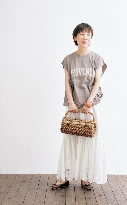 出所：『毎日たのしい大人のカジュアルコーデ見本帖』より抜粋 撮影：黒川ひろみ