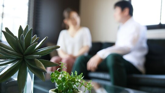 代表取締役社長「既婚男性との間で妊娠」で辞任…不倫はどれほど法的・社会的「悪」なのか?