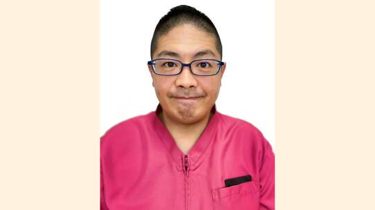 目指すはオネエ系肛門科医師?師匠の背中を追って見えてきた「医師としてのポジション」