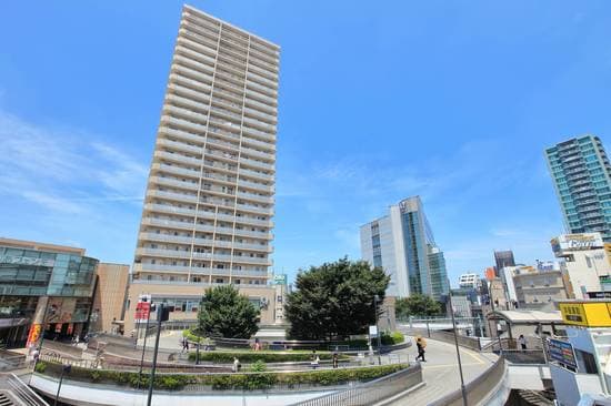「大泉学園」駅前