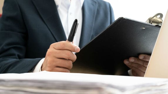 税務署の職員にだけ通じる言葉「クロヨン(9・6・4)」とは?