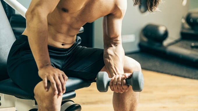 「還暦筋トレ」お腹が手の甲の皮膚の厚さで体脂肪率5％の世界