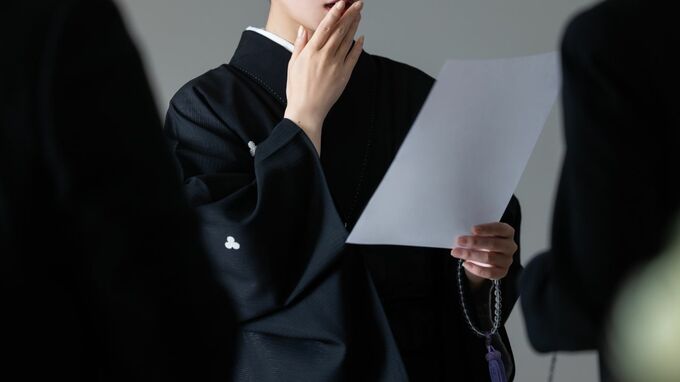 家族が亡くなったら必ず「未支給年金」の請求を。“繰り下げ受給”なら1,000万円超のケースも…故人の「受け取るはずだったお金」を逃さない知識【東大卒FPが解説】