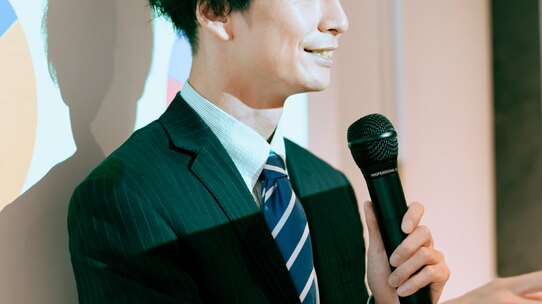 相手がドン引きするほど?大手出版社の公式LINEを全力で作ってみた結果