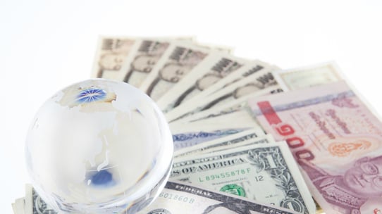 外国債券投資にはどんな税金がかかるのか?