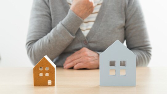 「外階段にしたら?」仲良し夫婦に奇妙な提案…その理由に驚愕