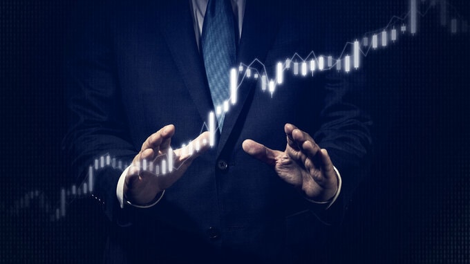 株式投資デビュをー考える方へ「バリュー投資・グロース投資、どっちが魅力的？」