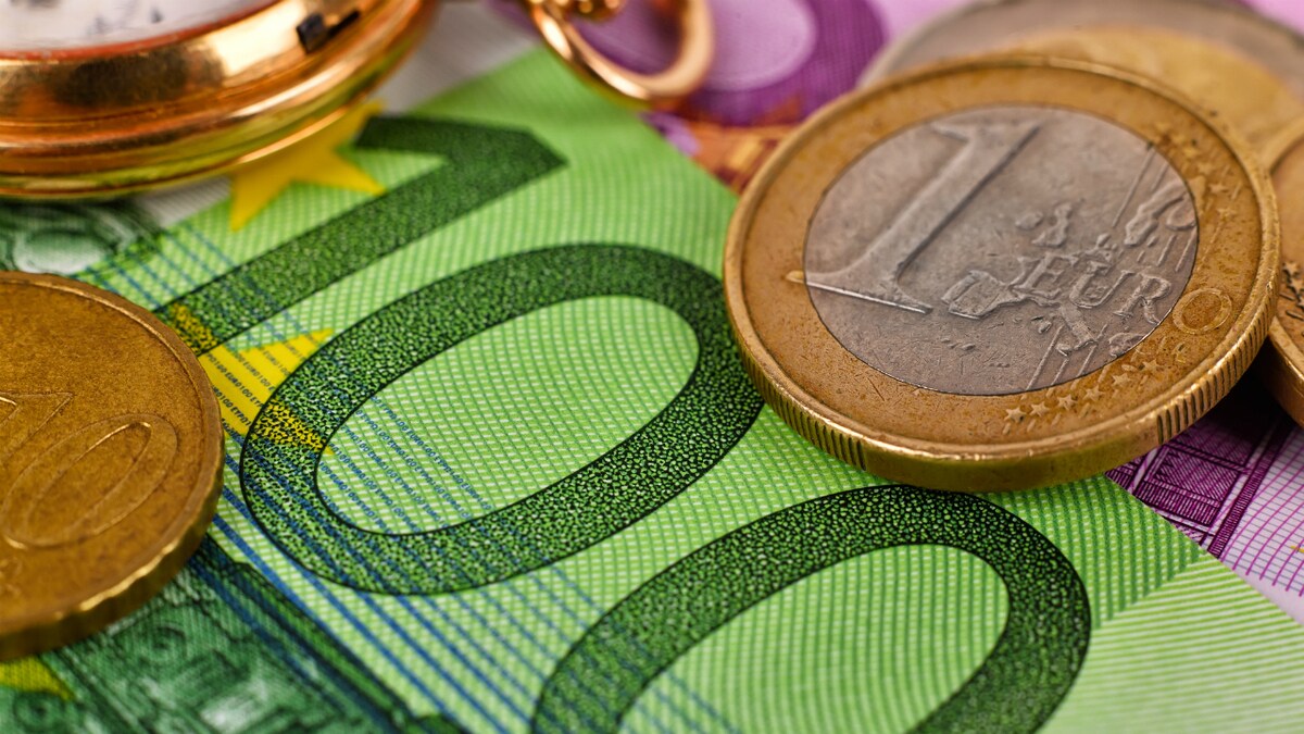 状態、現存枚数・・・コインの取引価格を決定する要素とは？ | ゴールドオンライン