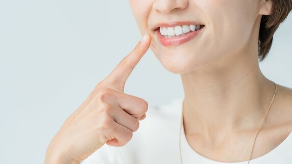 歯列矯正は当たり前？日米で決定的に違う歯並びに対する考え方