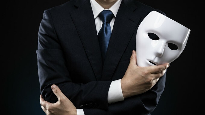 母の死を知り、即電話…「金融営業マン」に騙される富裕層たち