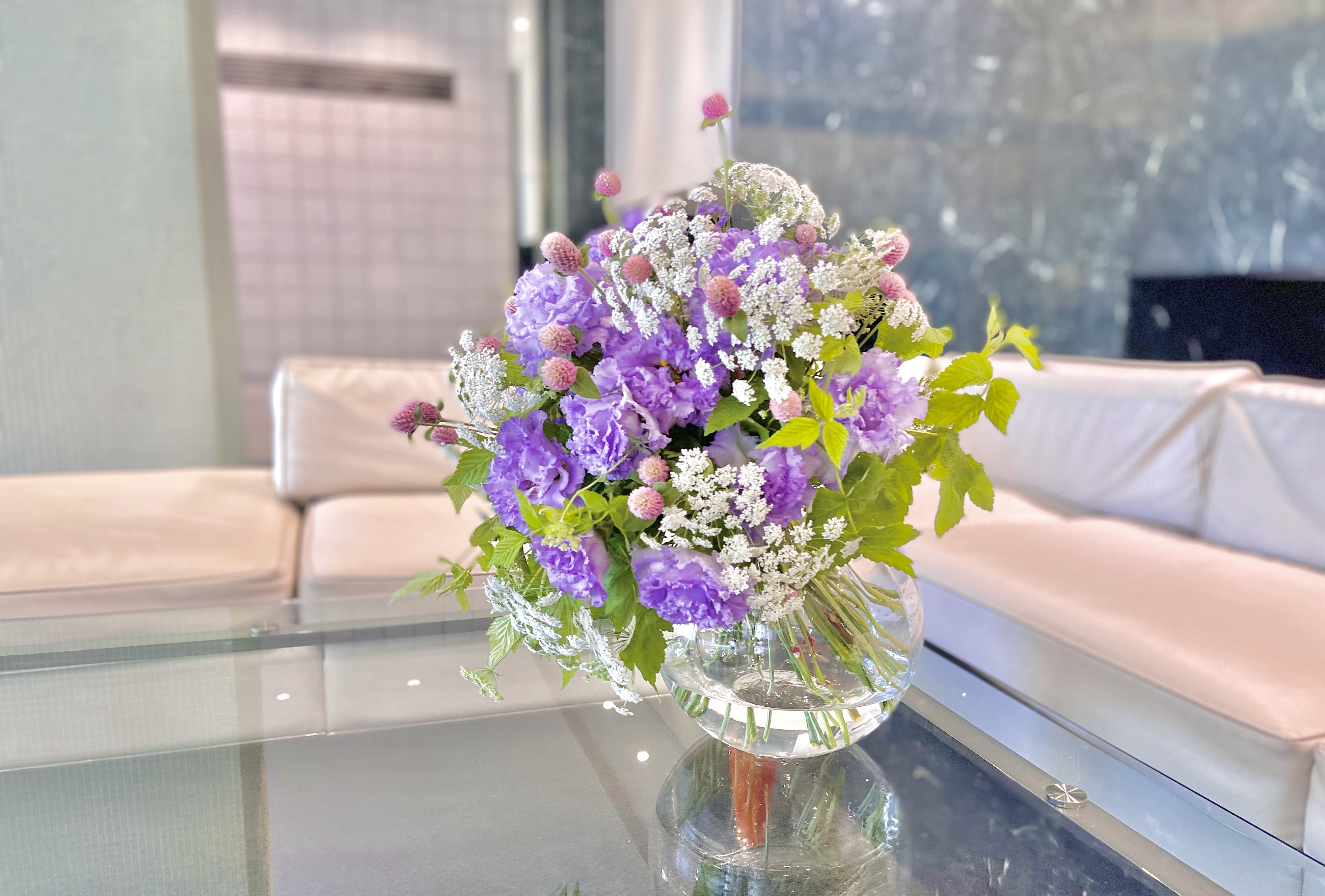 華やかさと可愛らしさで待合室を飾る8月の花 トルコギキョウ 幻冬舎ゴールドオンライン