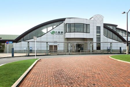 （JR八街駅／PIXTA）