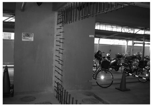 駐車場耐震壁設置のためのケミカルアンカー打ち