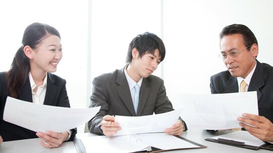 よかれと思ったことが裏目に…「人材育成できない」中間管理職がやりがちなミス、3つ