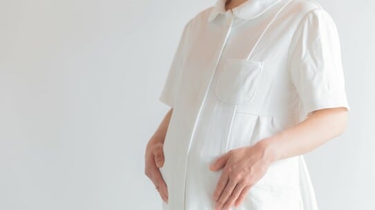 クリニック経営者が知っておきたい「産休・育休制度」の基礎知識