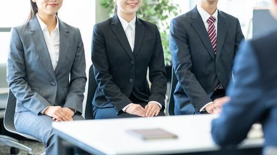 中小企業オーナーが知るべき「中小M&A業界」の裏事情…「仲介サービス」と「FA」の“人材の採用基準”