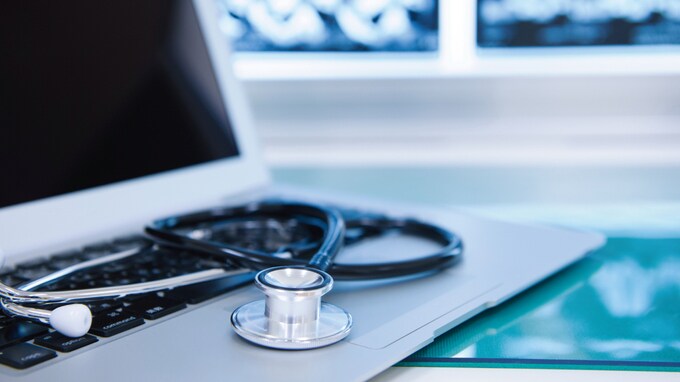 医療法人の「持分対策」で不公平感のない相続を実現した例