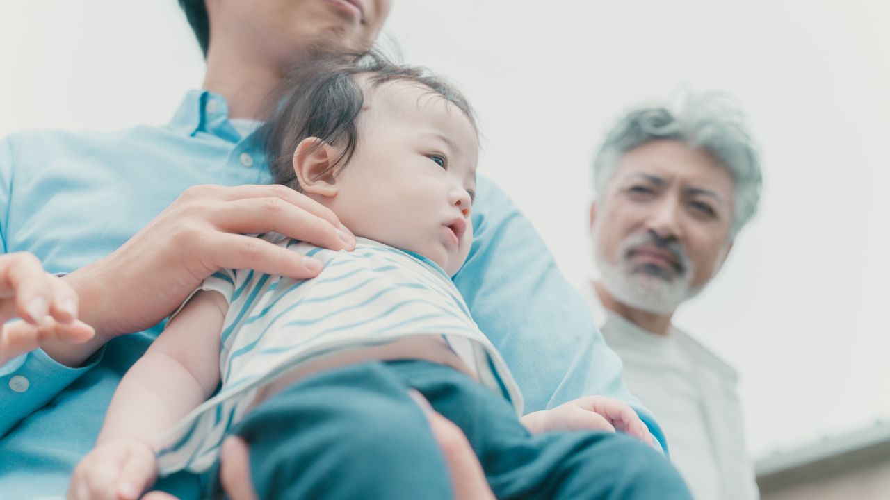 「子と孫に月15万円」の誤算…〈貯蓄5,000万円〉〈年金月34万円〉65歳元エリート、定年後に陥った「搾取の連鎖」と、家族が「恐怖」に変わる瞬間