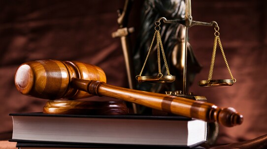 武富士事件――「あてはめ」で導き出された最高裁の「結論」