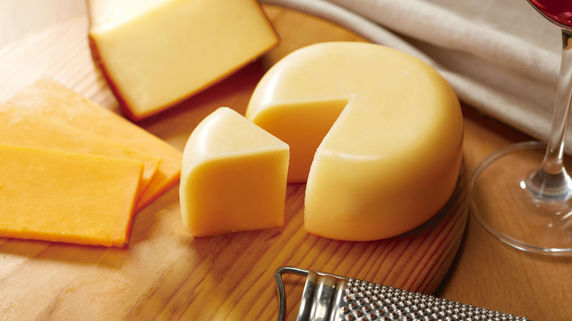 輸入チーズ、値上がり 新たな消費拡大するなら…